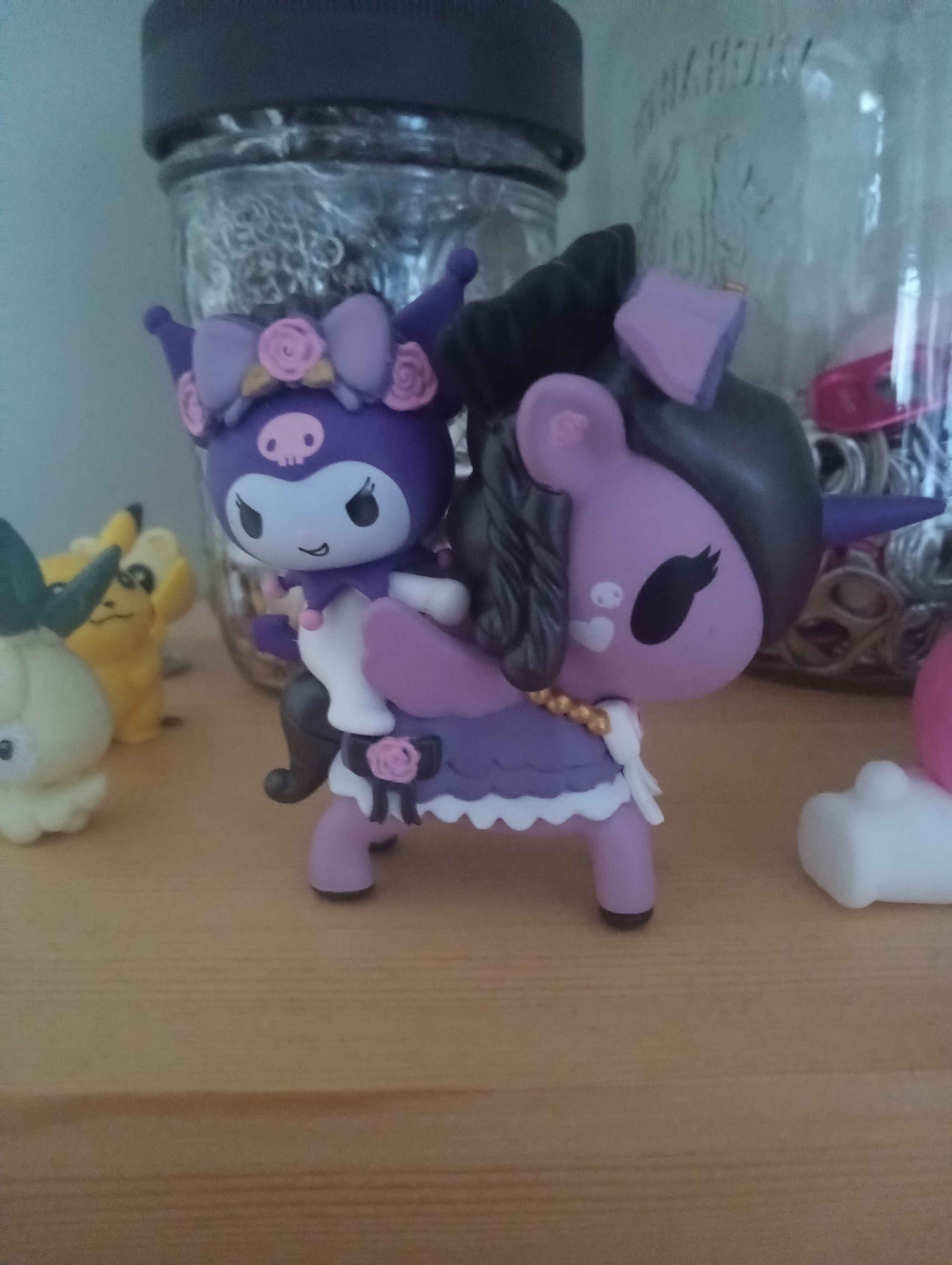 kuromi riding her horsie :)
